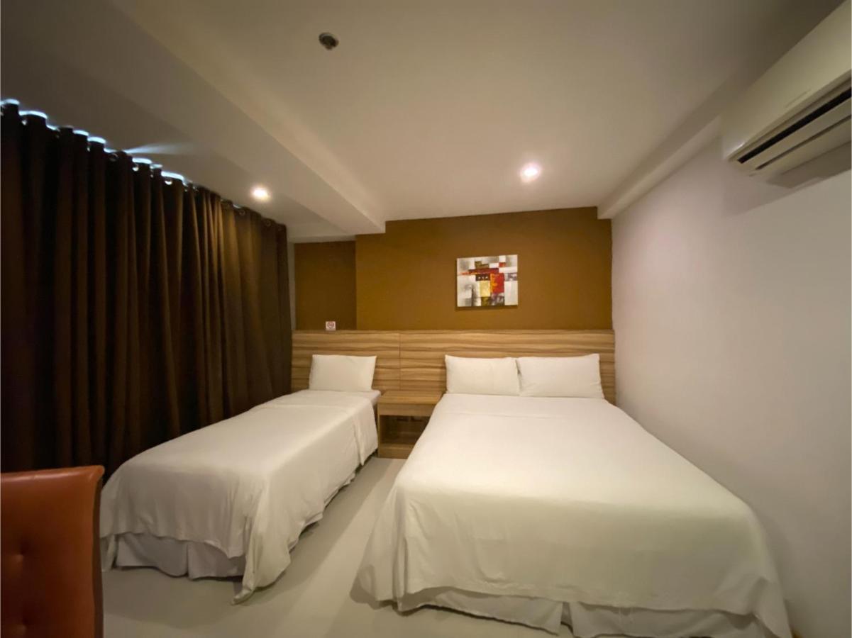 Capital O 820 Guijo Suites Makati Manila Exterior photo